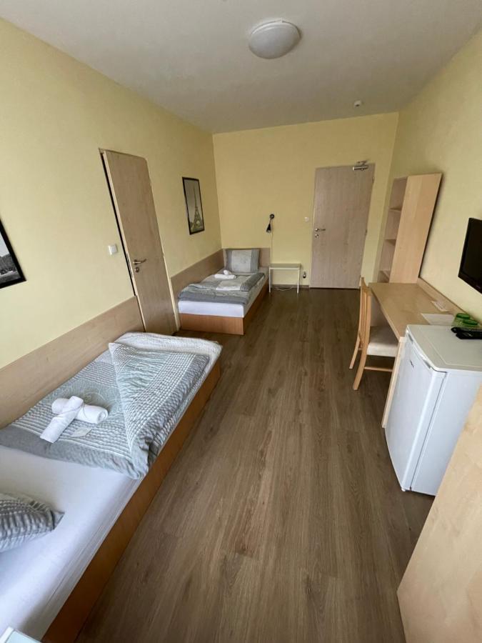 Penzion Vrtule Petrvald  Luaran gambar